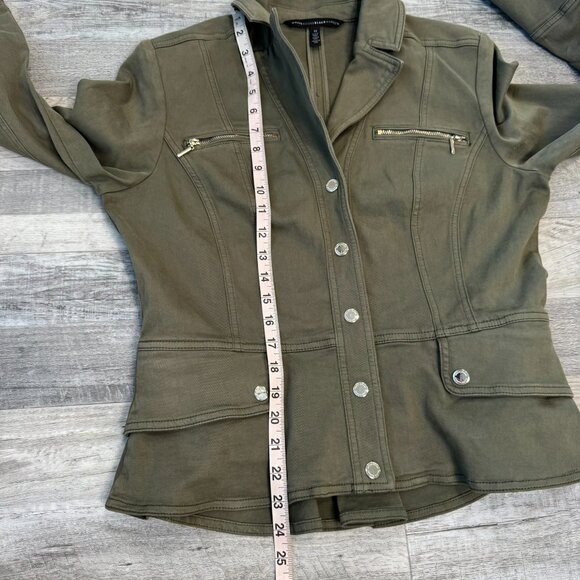White House Black Market olive military jacket ruffle back womens size 12 E32 - Picture 4 of 6